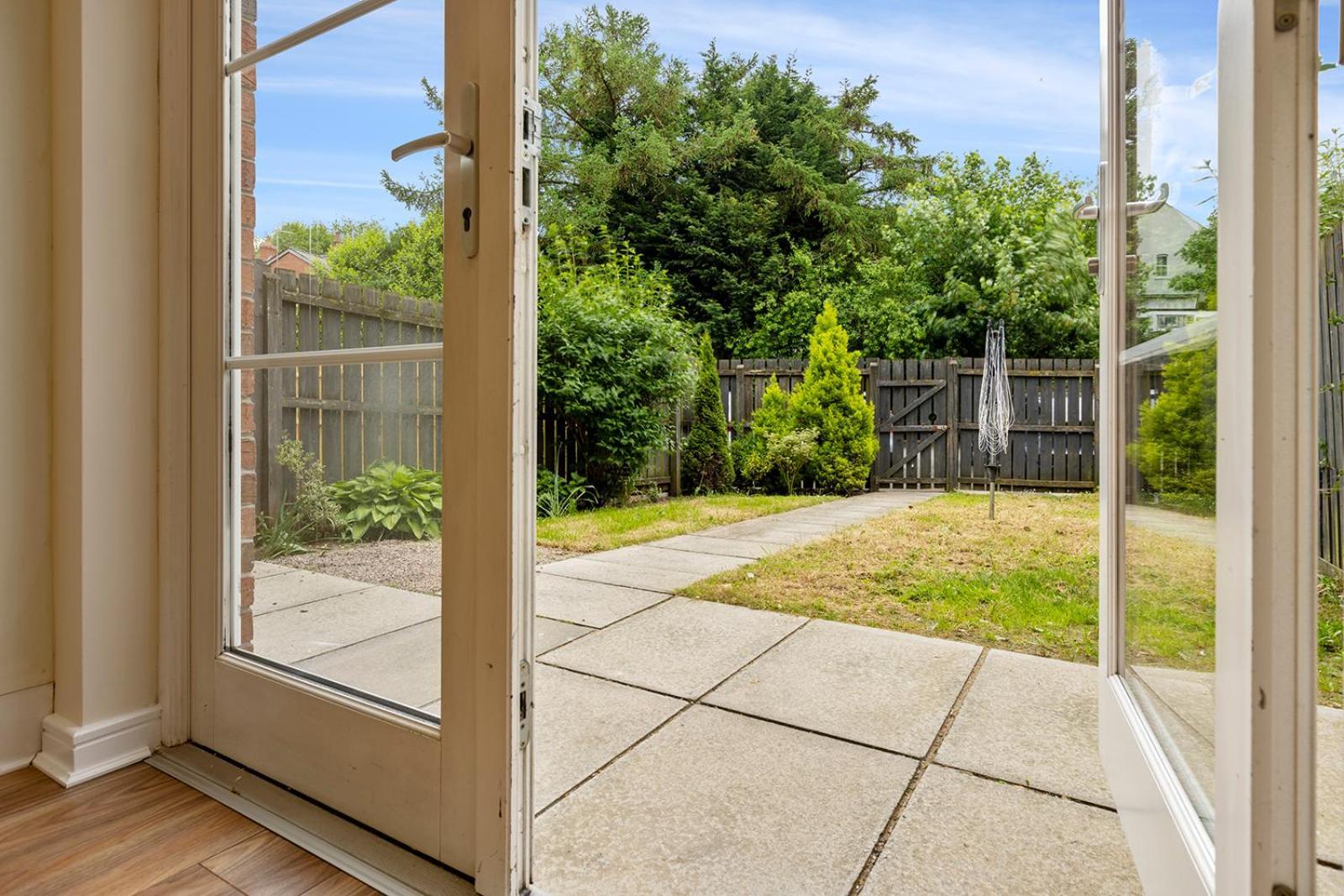 Riverside Townhouse אנטרים מראה חיצוני תמונה